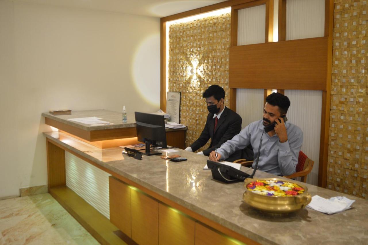 Hotel Apsara Shoranur Экстерьер фото