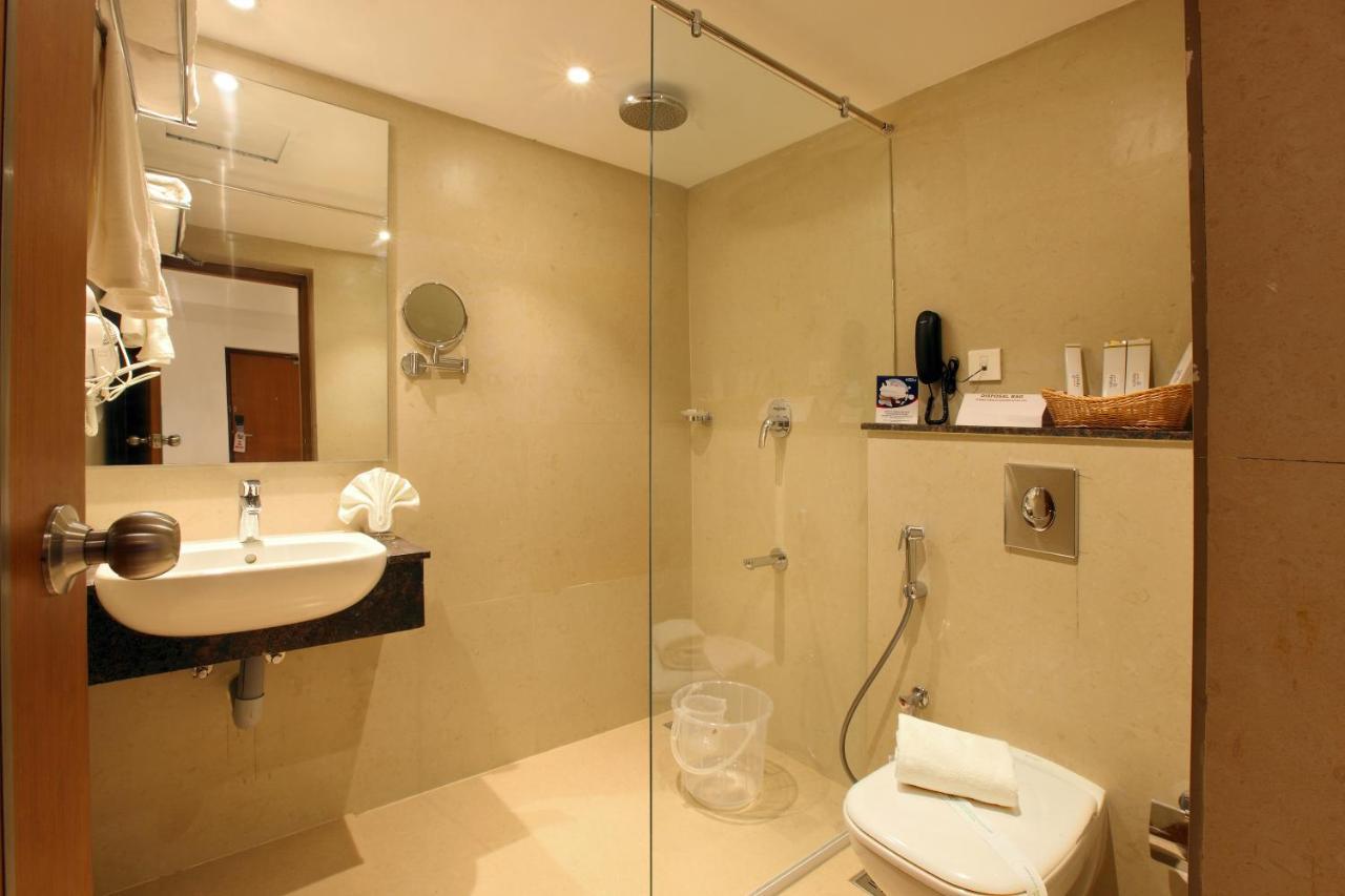 Hotel Apsara Shoranur Экстерьер фото