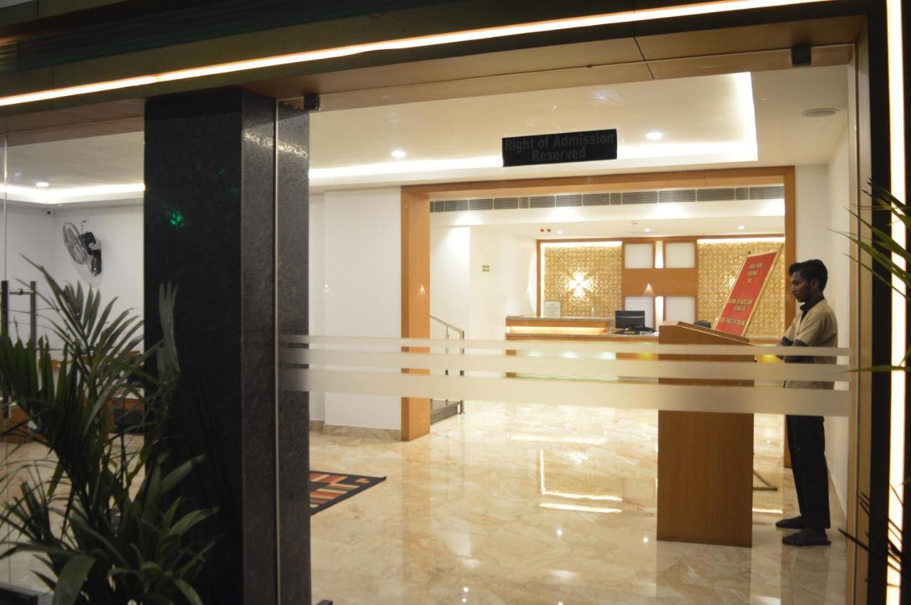 Hotel Apsara Shoranur Экстерьер фото