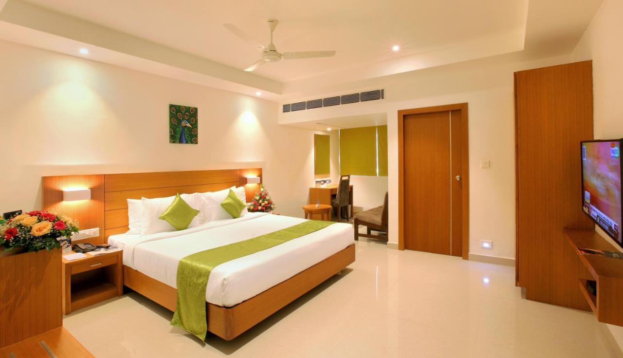Hotel Apsara Shoranur Экстерьер фото