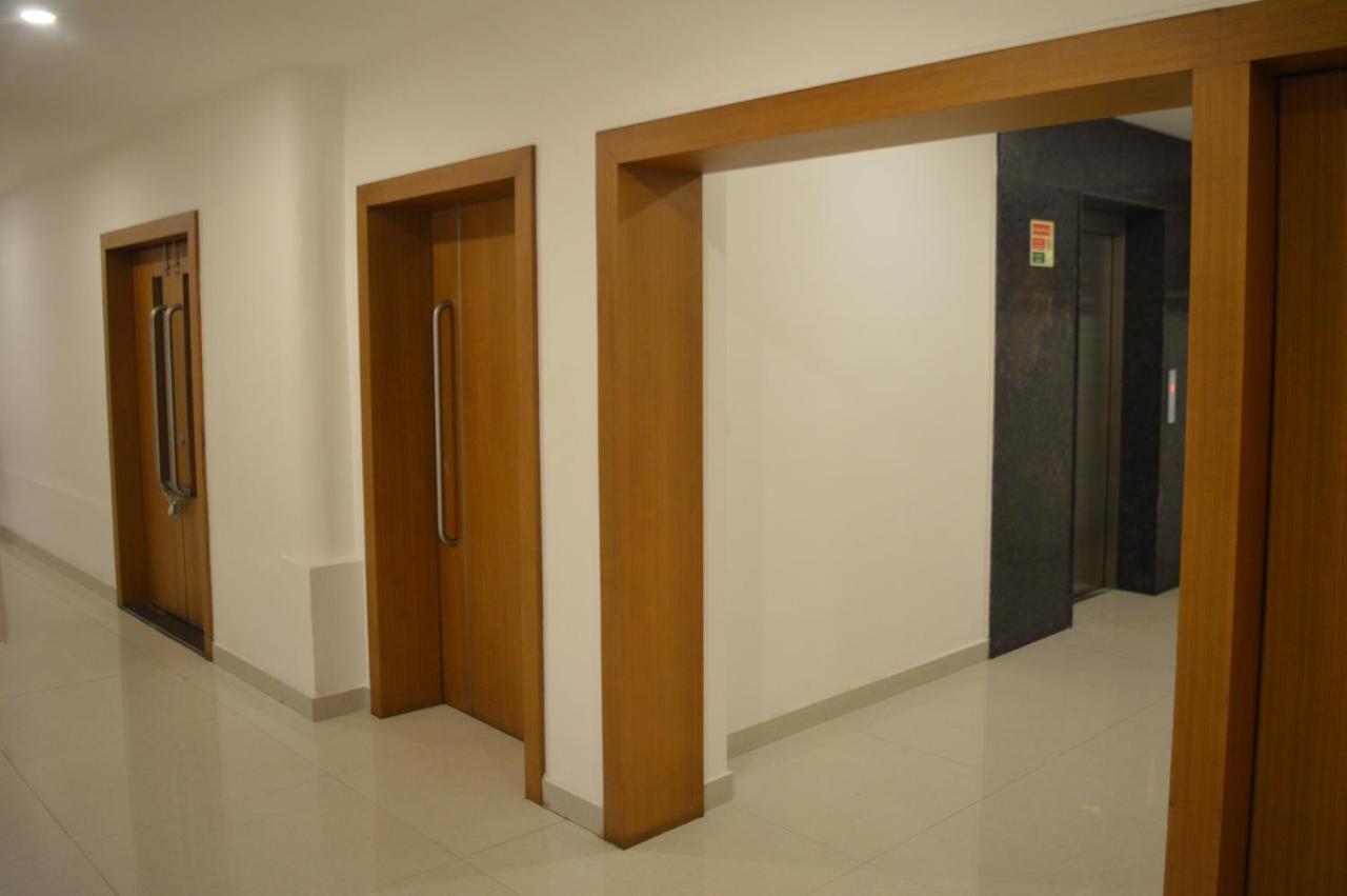 Hotel Apsara Shoranur Экстерьер фото