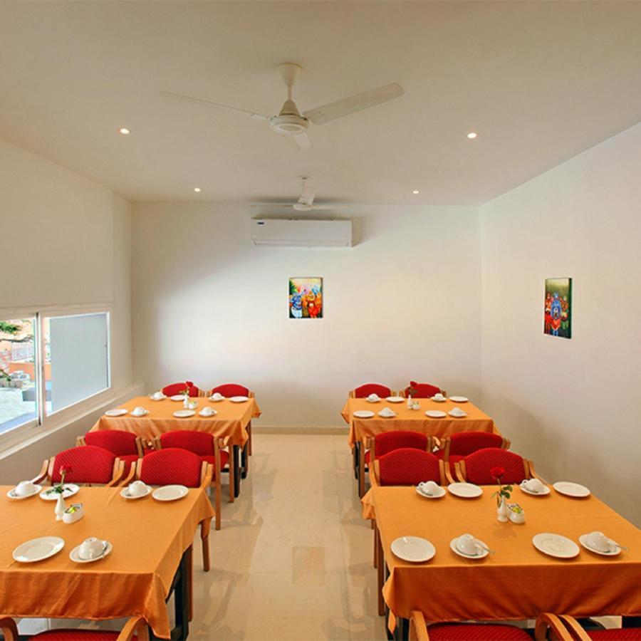 Hotel Apsara Shoranur Экстерьер фото