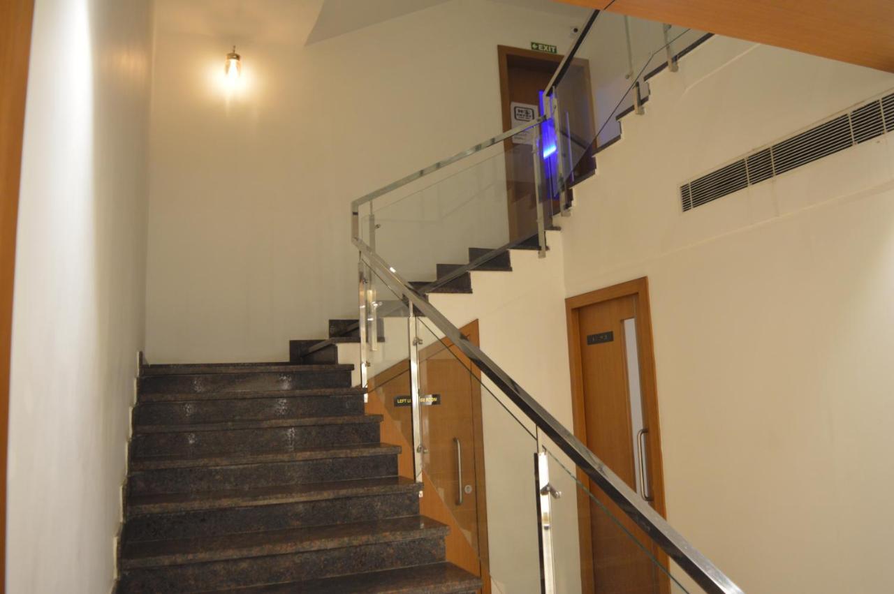 Hotel Apsara Shoranur Экстерьер фото