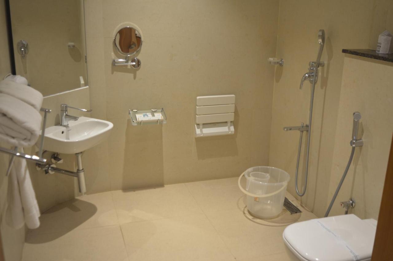 Hotel Apsara Shoranur Экстерьер фото